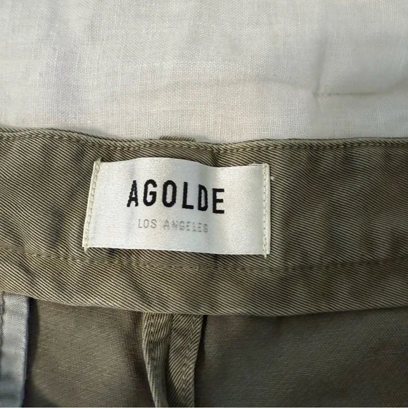 AGOLDE Women’s 32 Becker Short in Bark Pleated Chino Khaki Shorts CP25 - Picture 4 of 9